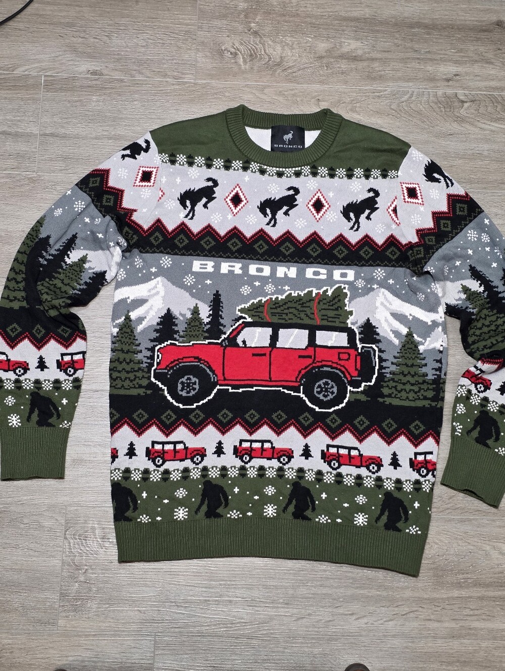 Ford Bronco Hokiday Ugly Christmas Sweater Mens Sz M Sasquatch